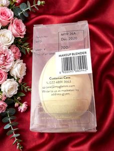 MyGlamm Makeup Blender