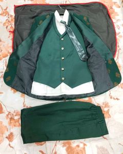 Men's Designer Green Kurta Set 5 pieces