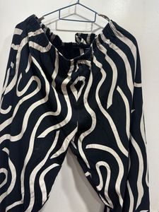 Stylish Printed Button-Up Shirt
