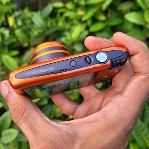 CANON IXUS 130 Digital Camera