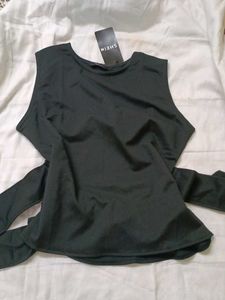 Chic Black Tie-Back Sleeveless Top
