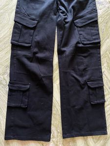 Black cargos
