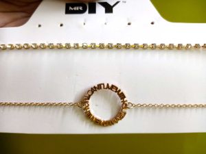 Gold Tone Choker Necklace Set