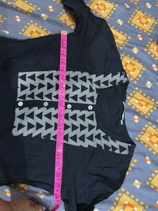 Stylish Black Kurta with Geometric Print