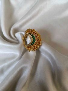 Elegant Gold Nath with Green Stones