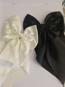 Elegant Bow Hair Clips (Set of 2)