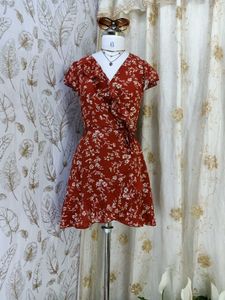 ❤️Chic Red Floral Wrap Dress❤️