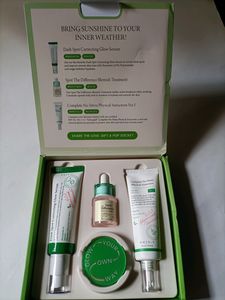 Axis Y Spot Difference Blemish Treatment