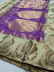 Cream And Magenta Saree
