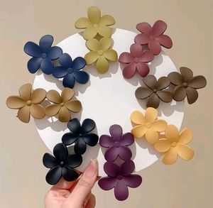 Floral Hair Clips -  3pcs