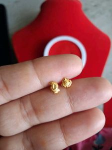 Elegant Gold nosepin