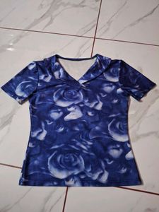 Blue Rose Print V-Neck Top