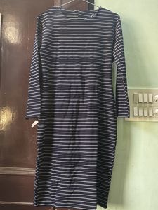 Long Skirt I Want To Sell Because I Want Free Space In My Almira