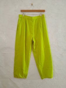 Green Kurta Set (Women)