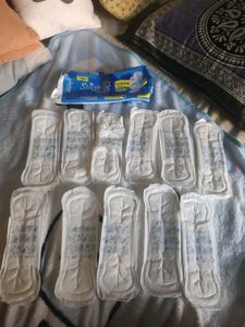 Combo Of Sanitary Pads