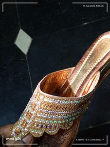 Embellished pure Gold Sandals