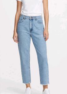 Light Wash High-Waisted Mom Jeans