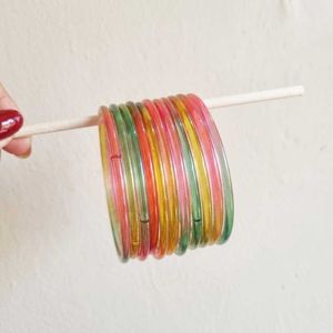 Light Multi-Color Glass Bangles Set