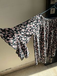 Off-Shoulder Floral Print Blouse
