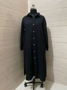 Elegant Black Button-Down Midi Dress