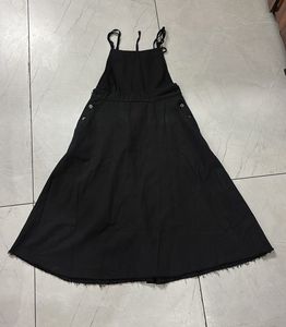 Black Denim Dress 🖤