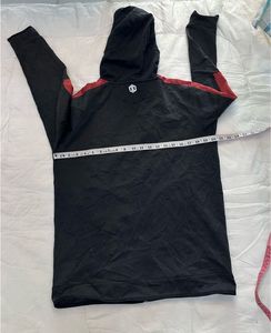 under Armour Men's Black &amp; Red Striped Hoodie