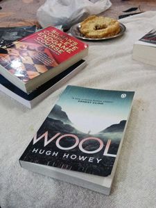Wool by Hugh Howey - Sci-Fi Novel