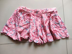 Super Flared Shorts Looks Like A Skirt