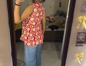 Red Floral Sleeveless Peplum Top