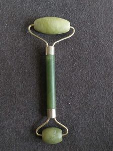 Jade Face Roller for Skin Care