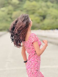 Chic Pink Floral Print Mini Dress