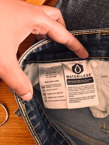 Levis Women Blue 711 Skinny Fit Light Fade Jeans