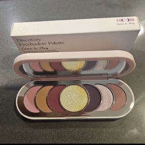 Rare Beauty Eyeshadow Palette