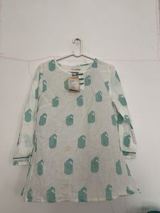 Stylish White Kurta with Green Print