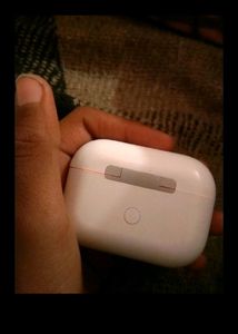 Apple Earbuds