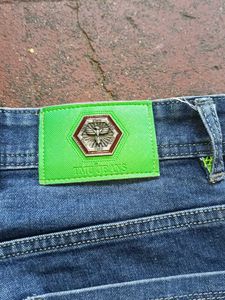 Men's Distressed Blue Denim Jeans