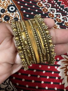2 Gorgeous Gold Bangle Set