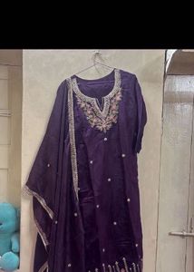 Elegant Purple Embroidered Kurta Set