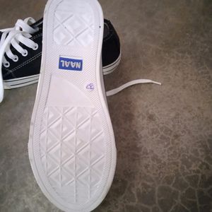 🌸Canvas Shoes🌸