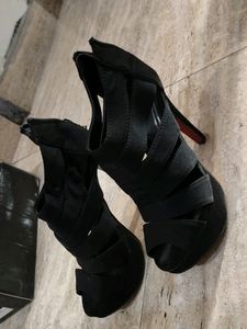 Black Heels 👠