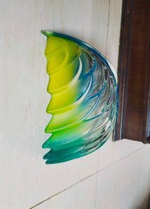 Colorful Stunning Leaf Shape Glass Fruit Bowl