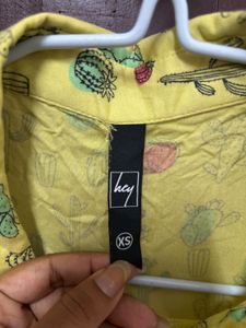 Cute Cactus Print Cropped Shirt for women