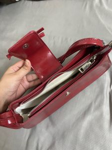 Chic Red Patent Leather Shoulder Bag