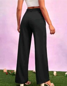 Elegant Black Wide Leg Trousers..✨