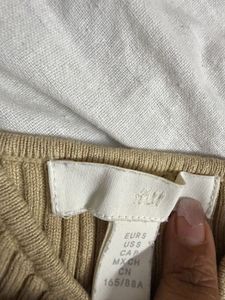 ORIGINAL H&amp;M Beige Ribbed V-Neck Crop Top