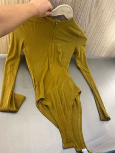 2 TRENDY Ribbed Bodysuit