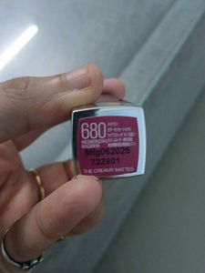 New unused maybelline matt lipstick