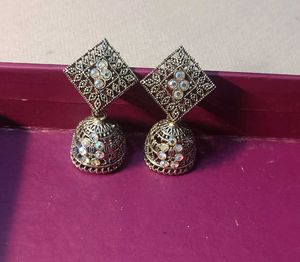 Exquisite Red &amp; Silver Jhumka Earrings with free s