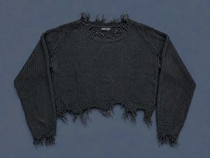 BLACK DISTRESSED FRAYED HEM CROPPED SWEATER