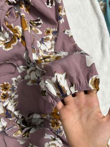 Chic Floral Print V-Neck Dress